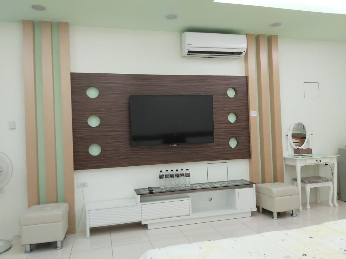 Happy Heart B&B Taitung ภายนอก รูปภาพ
